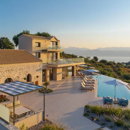 别墅 Eleas Ikos Estate By Whitedreamvillas Anapaftíria